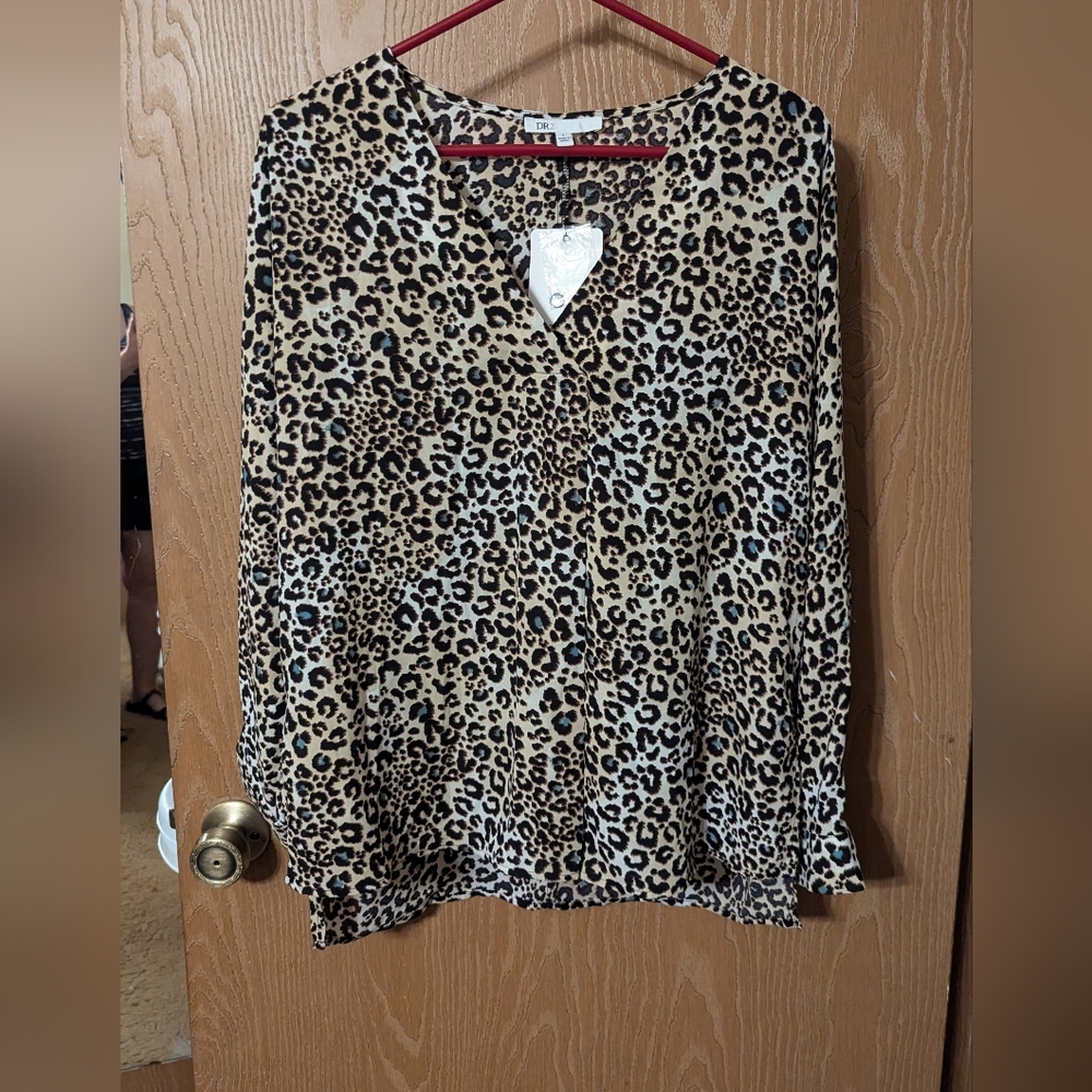 NWT - DR2 Leopard Print Long Sleeved Blouse - Large
